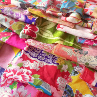 Random selection Offcuts  Floral Pack 100g