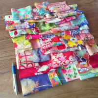 Random selection Offcuts  Floral Pack 100g
