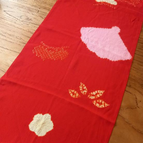 Chirimen Red