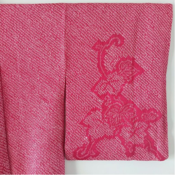 Red Shibori