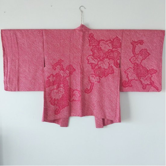 Red Shibori