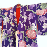 Chirimen Tsubaki