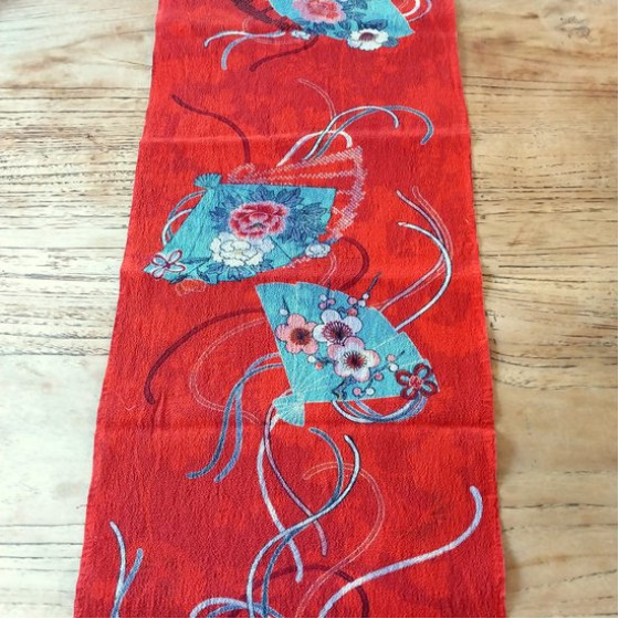Chirimen Red